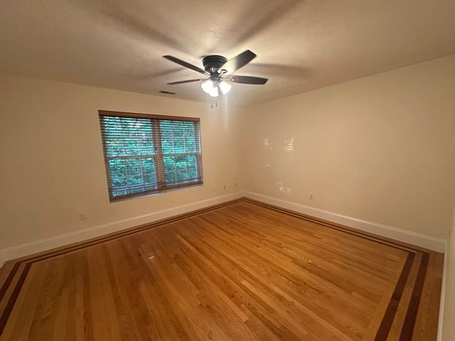 8 Grant St 14, Natick, MA 01760