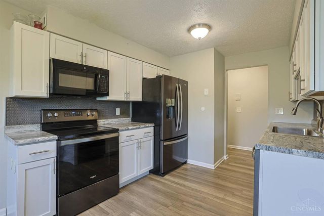1560 Gelhot Drive, Fairfield, OH 45014