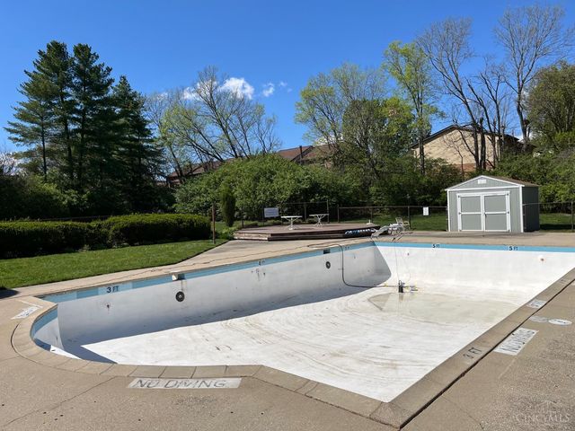 1560 Gelhot Drive, Fairfield, OH 45014