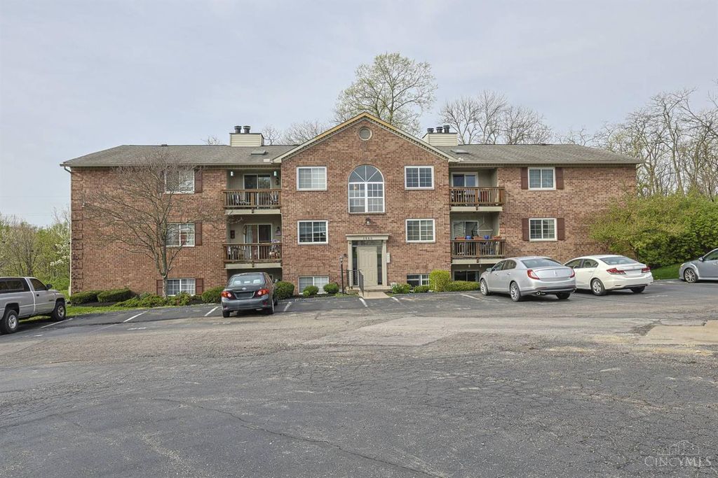 1560 Gelhot Drive, Fairfield, OH 45014