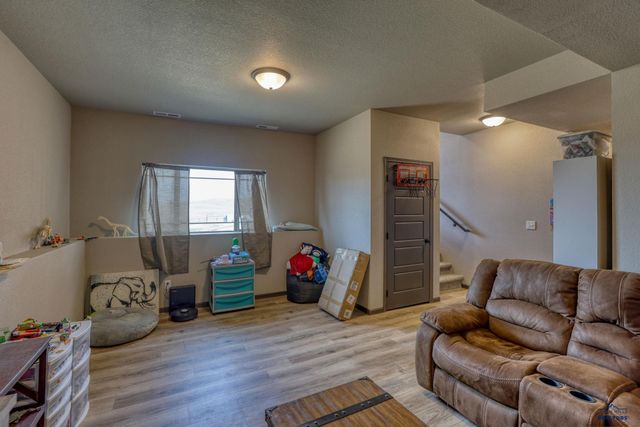 442 HAAKON, Rapid City, Sd 57703, SD 57703