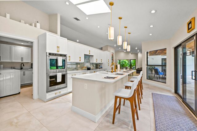 13067 Doubletree Circle, Wellington, FL 33414