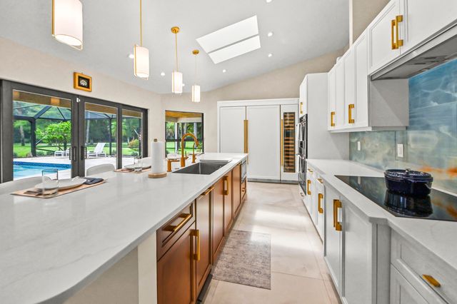 13067 Doubletree Circle, Wellington, FL 33414