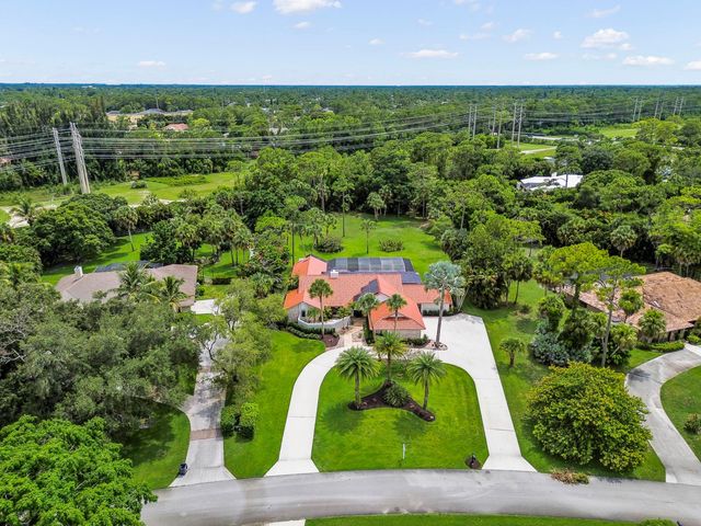 13067 Doubletree Circle, Wellington, FL 33414