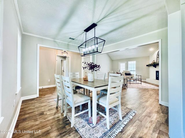 124 Westlake Drive, Brandon, MS 39047