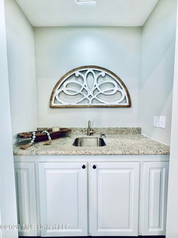 124 Westlake Drive, Brandon, MS 39047