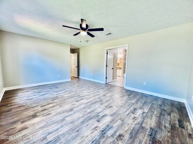 124 Westlake Drive, Brandon, MS 39047