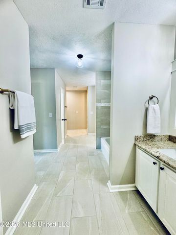 124 Westlake Drive, Brandon, MS 39047