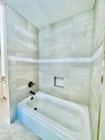 124 Westlake Drive, Brandon, MS 39047