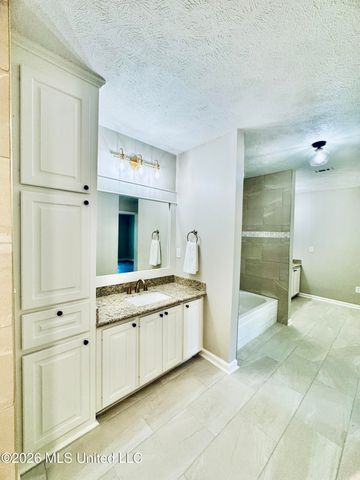 124 Westlake Drive, Brandon, MS 39047