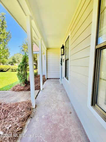 124 Westlake Drive, Brandon, MS 39047