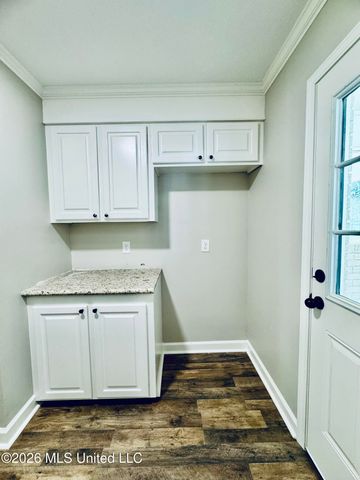 124 Westlake Drive, Brandon, MS 39047