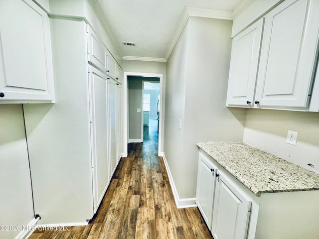 124 Westlake Drive, Brandon, MS 39047