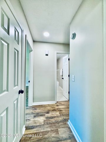 124 Westlake Drive, Brandon, MS 39047