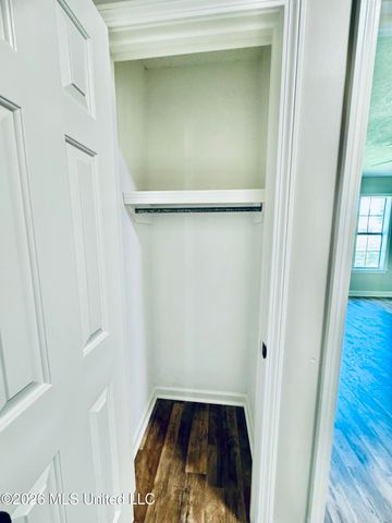 124 Westlake Drive, Brandon, MS 39047