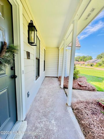 124 Westlake Drive, Brandon, MS 39047