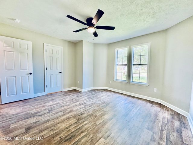 124 Westlake Drive, Brandon, MS 39047