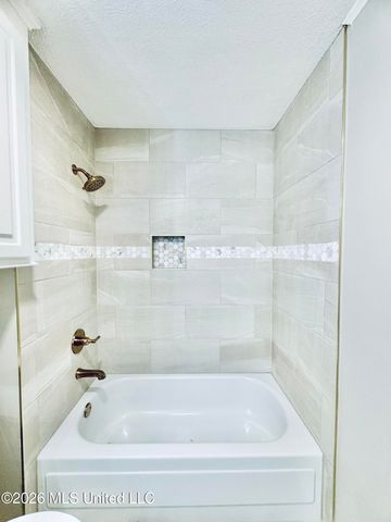 124 Westlake Drive, Brandon, MS 39047