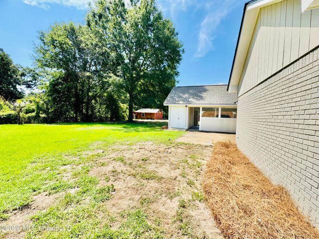 124 Westlake Drive, Brandon, MS 39047