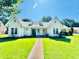 124 Westlake Drive, Brandon, MS 39047