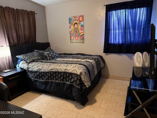 2664 N Valle Verde Drive, Nogales, AZ 85621