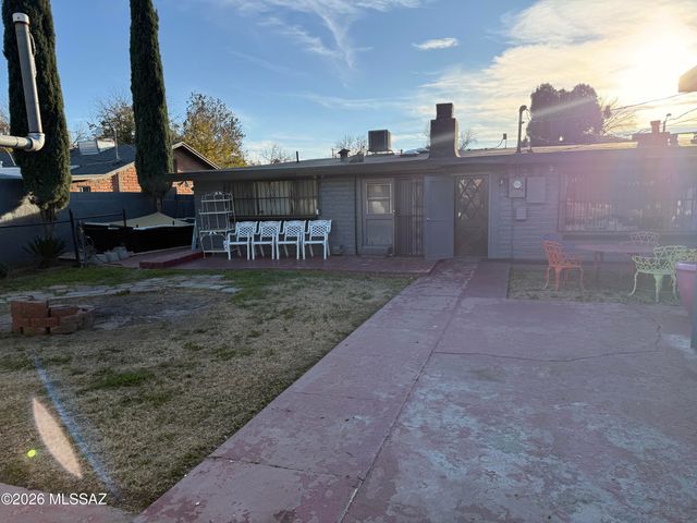 2664 N Valle Verde Drive, Nogales, AZ 85621