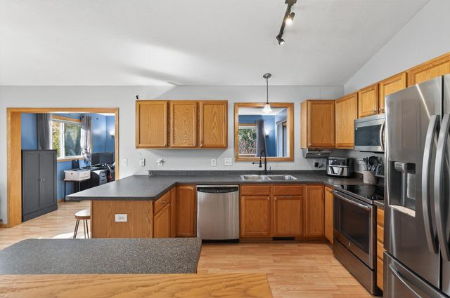 427 11th Avenue NE, Lonsdale, MN 55046