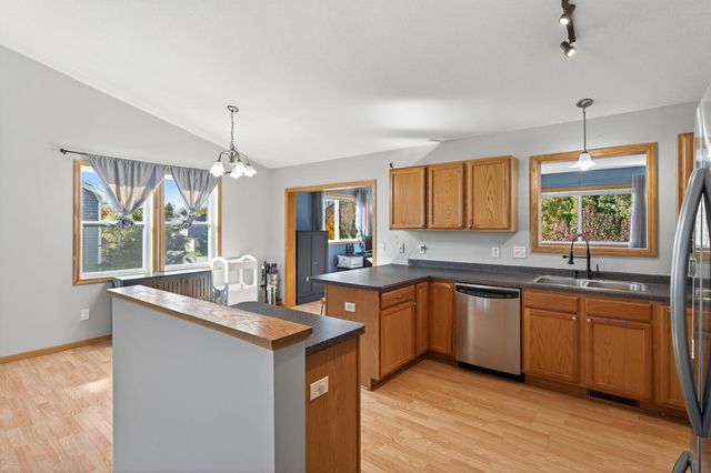 427 11th Avenue NE, Lonsdale, MN 55046