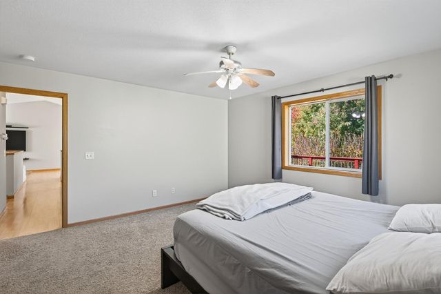 427 11th Avenue NE, Lonsdale, MN 55046