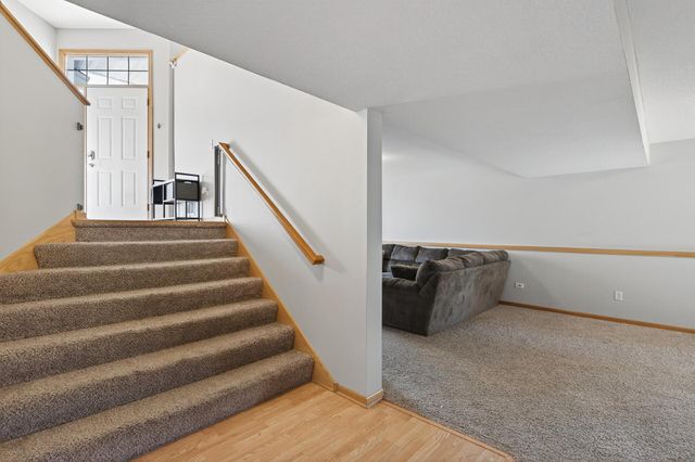 427 11th Avenue NE, Lonsdale, MN 55046