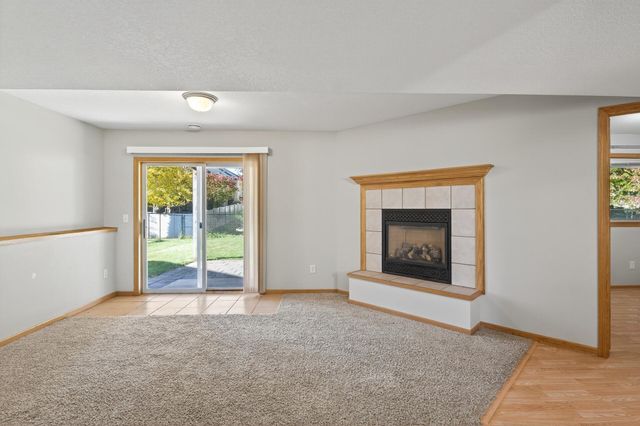 427 11th Avenue NE, Lonsdale, MN 55046