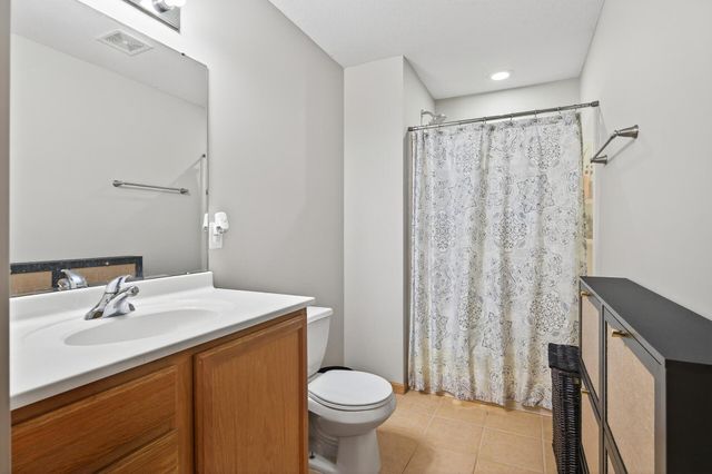 427 11th Avenue NE, Lonsdale, MN 55046