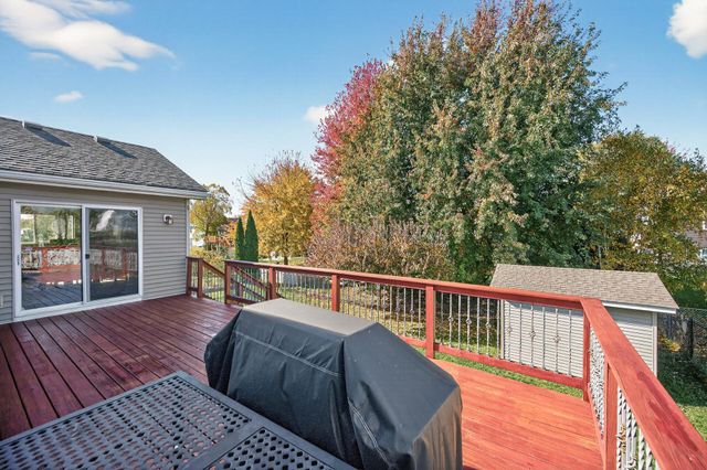 427 11th Avenue NE, Lonsdale, MN 55046