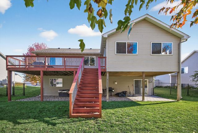 427 11th Avenue NE, Lonsdale, MN 55046