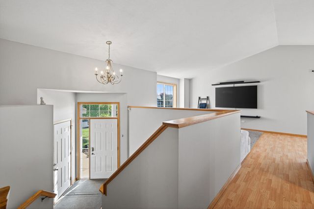 427 11th Avenue NE, Lonsdale, MN 55046