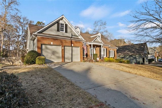 352 Woodbrook Crest, Canton, GA 30114