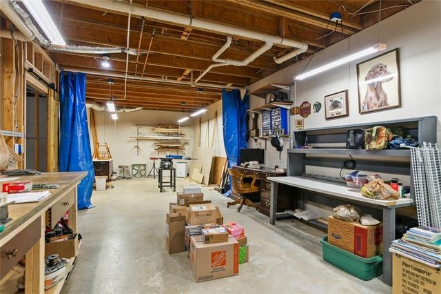 352 Woodbrook Crest, Canton, GA 30114