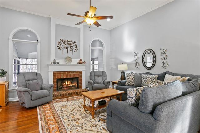 352 Woodbrook Crest, Canton, GA 30114