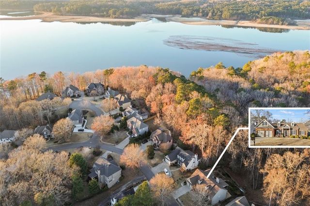 352 Woodbrook Crest, Canton, GA 30114