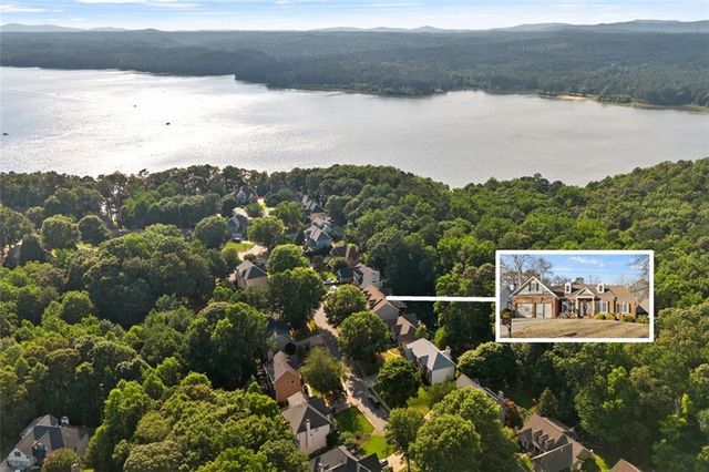 352 Woodbrook Crest, Canton, GA 30114