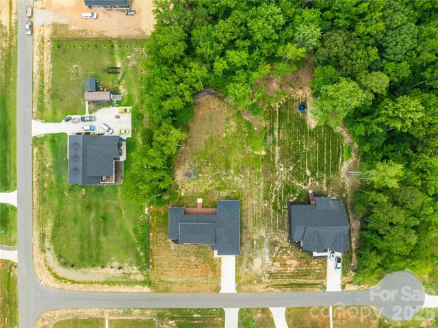 2003 Plain Field Drive, Bessemer City, NC 28016