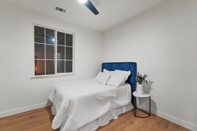 2079 Hyde Park Pl, Manteca, CA 95336