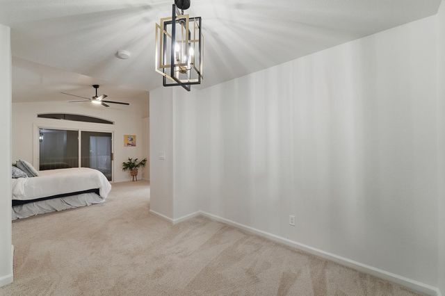 2079 Hyde Park Pl, Manteca, CA 95336