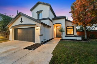 2079 Hyde Park Pl, Manteca, CA 95336