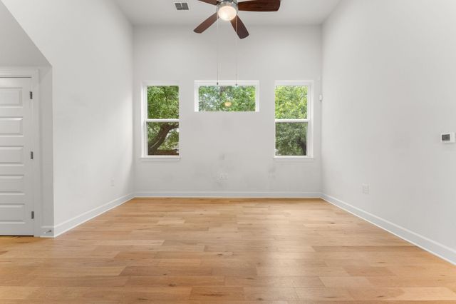 3606 Villa CT 2, Austin, TX 78704