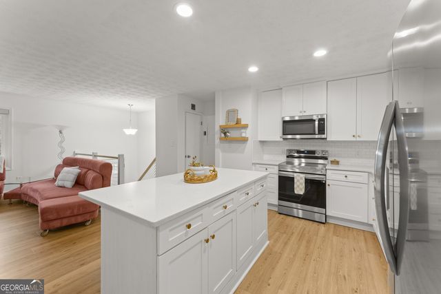 3165 Ann Road SE, Smyrna, GA 30080