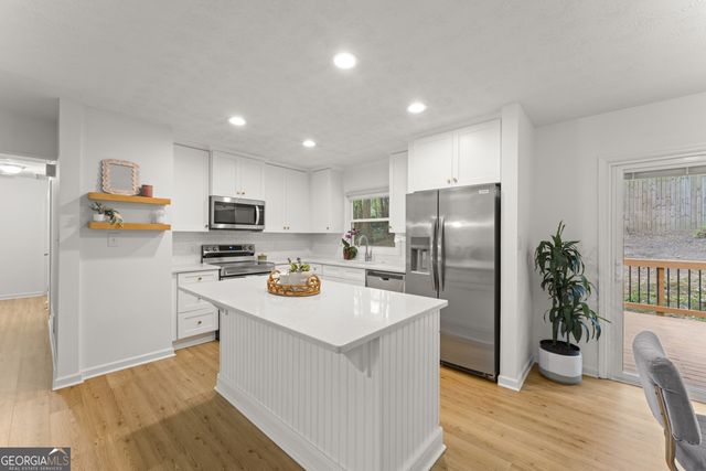 3165 Ann Road SE, Smyrna, GA 30080