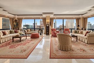 721 5TH Avenue 57AB, New York City, NY 10022