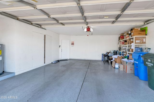 4005 E ROUND HILL Drive, Phoenix, AZ 85028