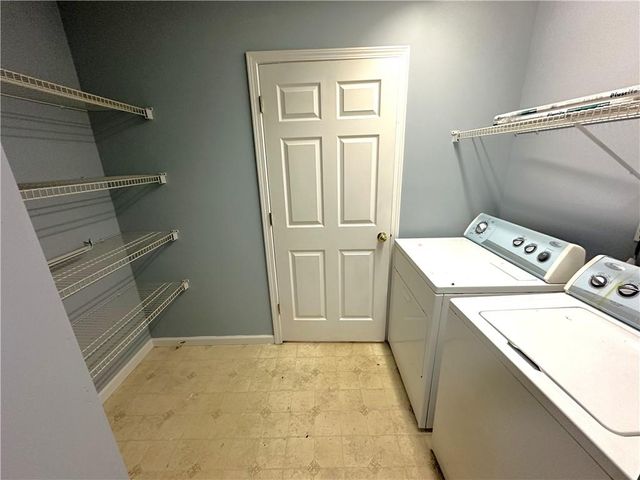 2037 Lakewood SE Trail, Atlanta, GA 30315